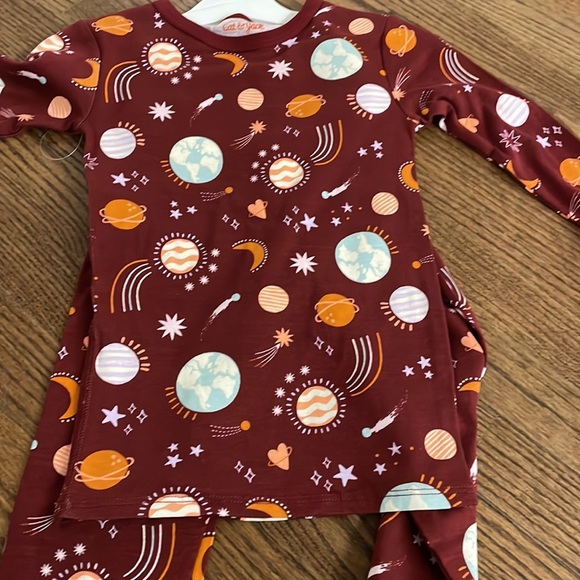 Cat & Jack Pajamas Kids Solar System Pajamas Science Graphic